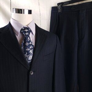 Joseph Abboud 40S Super 100s Wool 3 Button Deep Blue Striped Suit 32x28½ Pleated